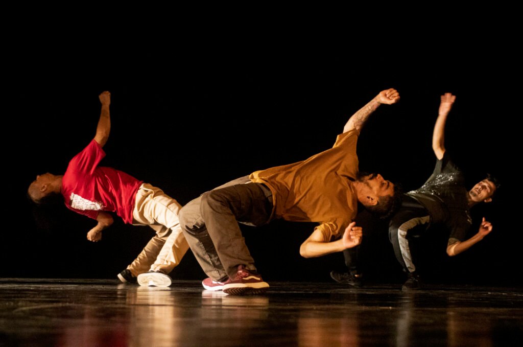 B.E.C.O [B.boys em Construção Original]